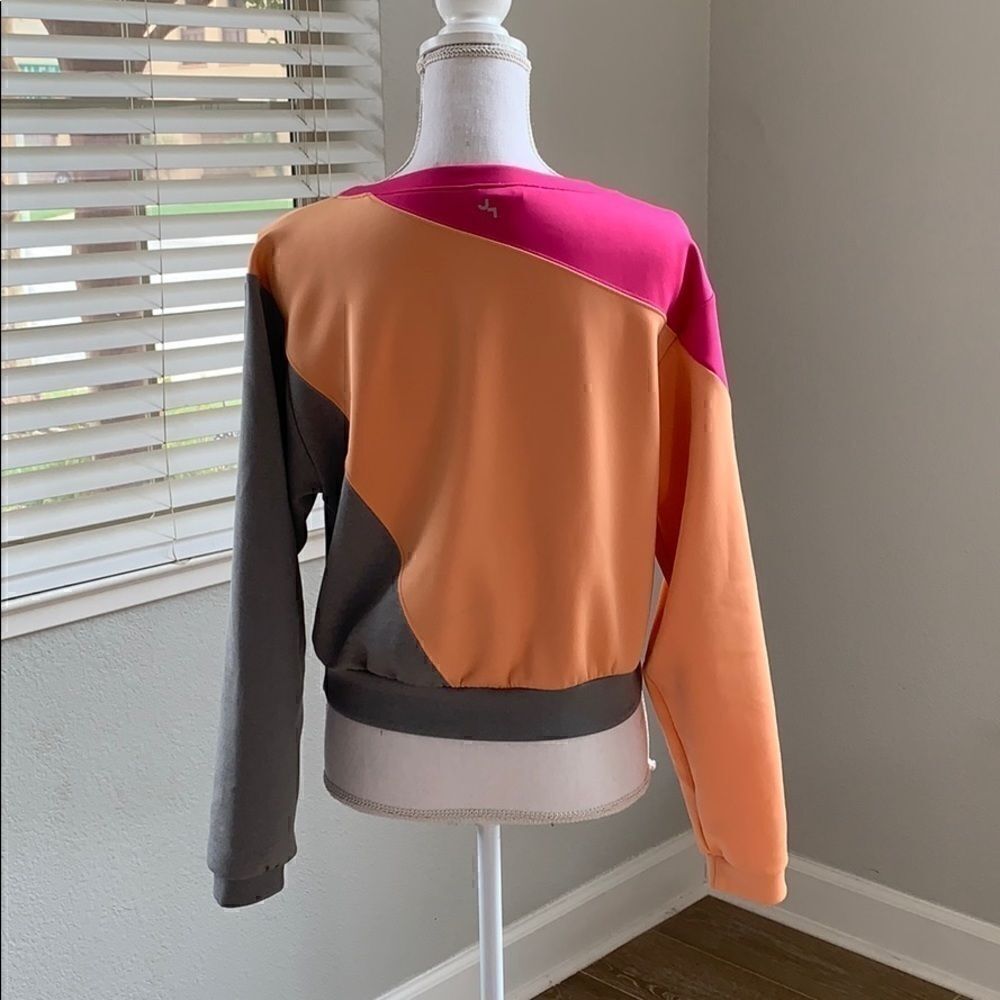 Joy Lab Woman’s Top  - Picture 4 of 7